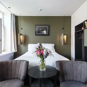 Bed & Breakfast Zakske13 - Design Boutique In Centre (adults Only), Brugge